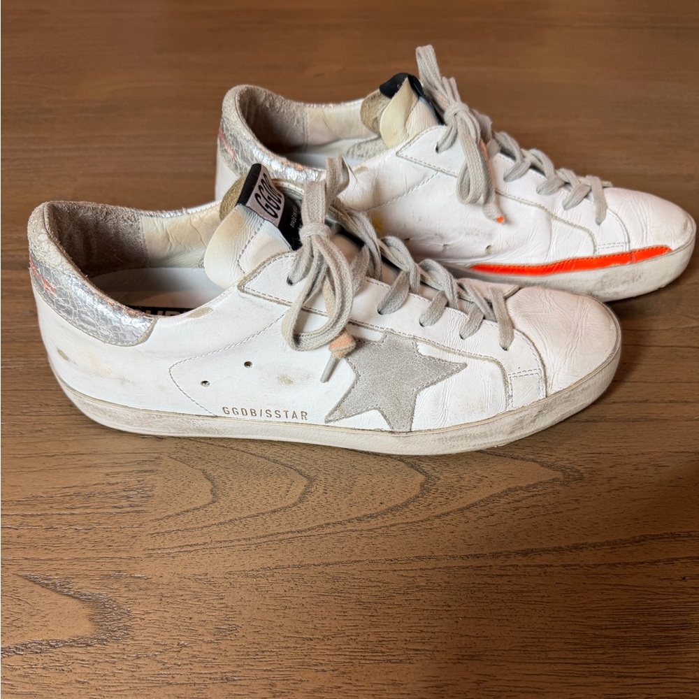 Golden Goose White and Gray Sneakers with Orange Detail - Picture 5 of 5